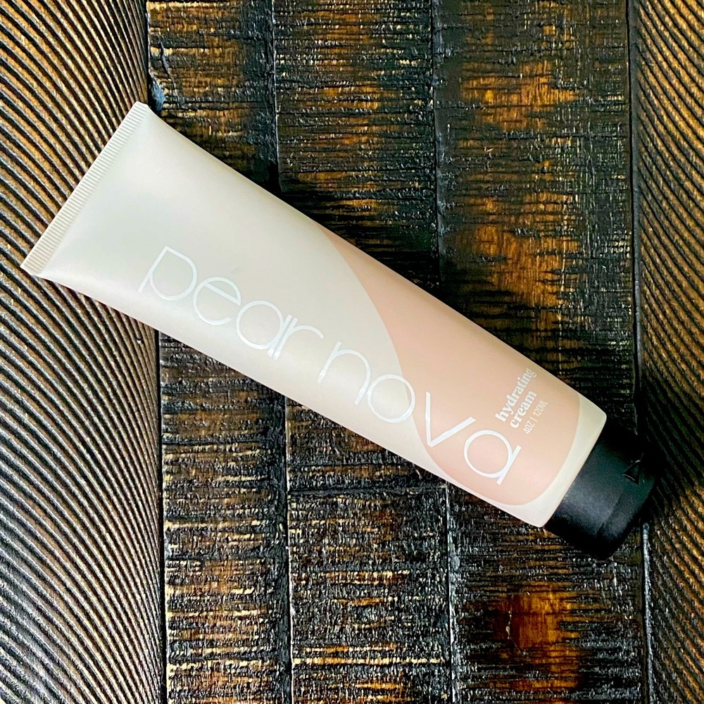 PEAR NOVA Hydrating Cream
